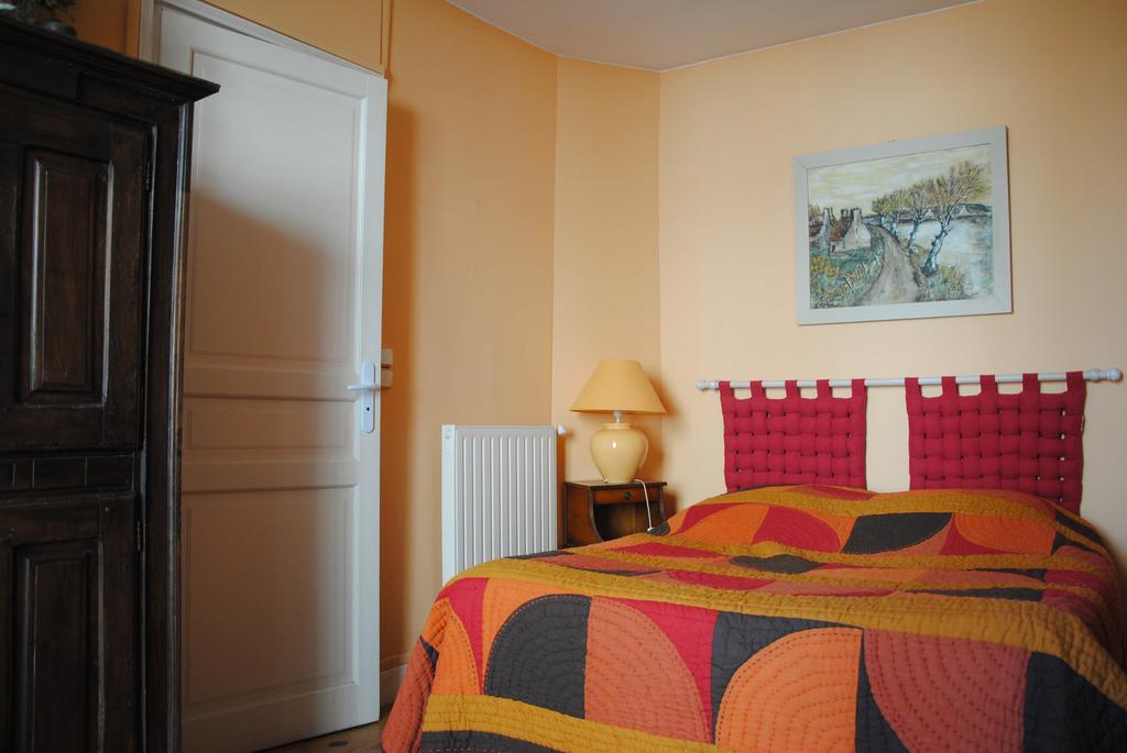 Chambres Chez Mounie Arromanches-les-Bains Quarto foto